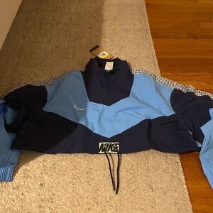 Nike cropped jacket